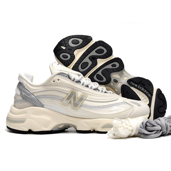 Aimé Leon DoreNew Balance 1000 White