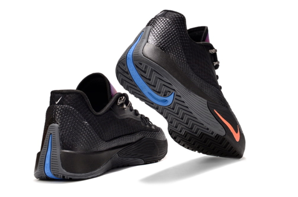 баскетбольные кроссовки NIKE S.T. FLARE купить-time2win.ru