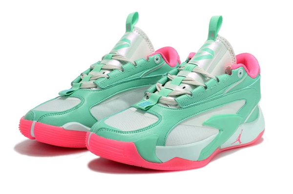 D51E12A0-2B14-439A-9DB4-1919C7957442