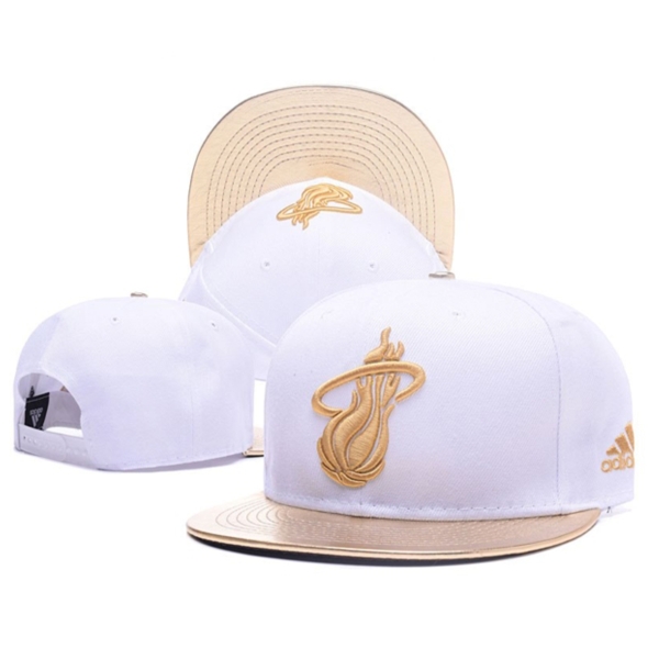 Снепбек adidas Miami Heat Metallic Two-Tone Snapback Gold White